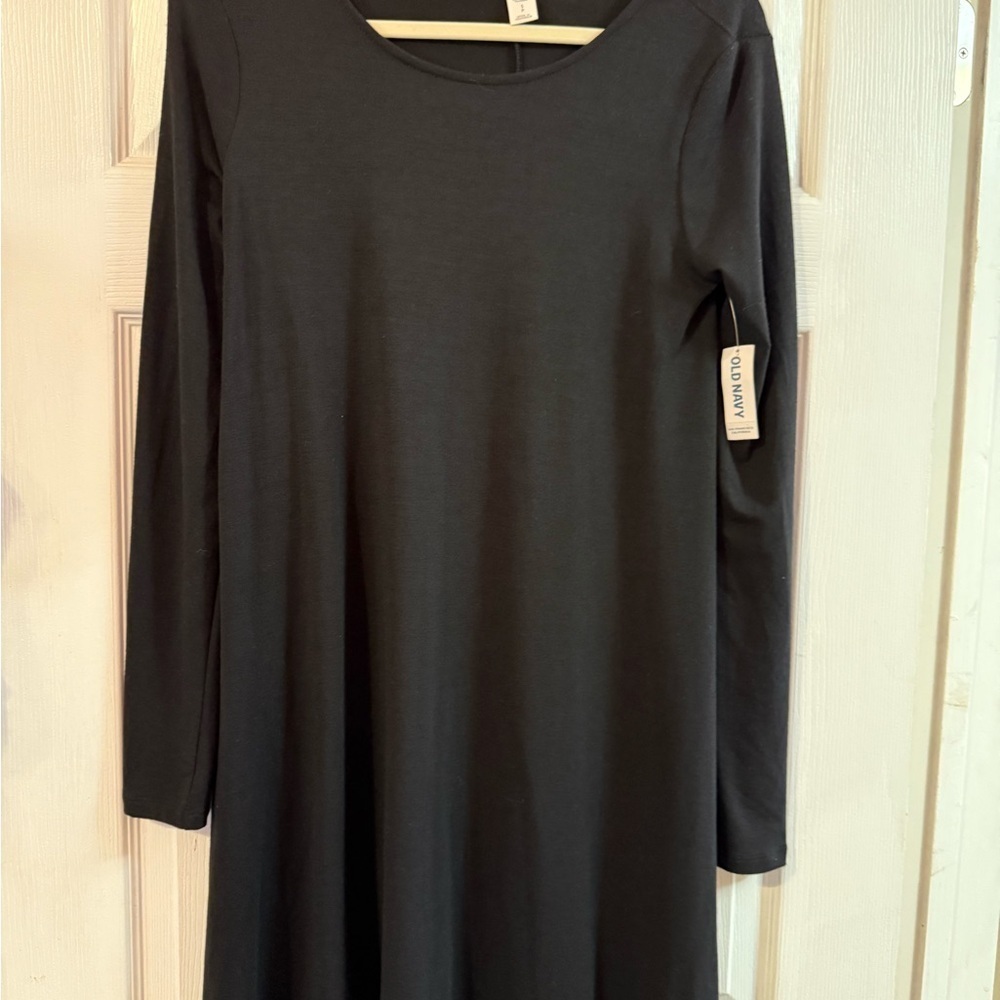 Old Navy Classic Black Long Sleeve Dress